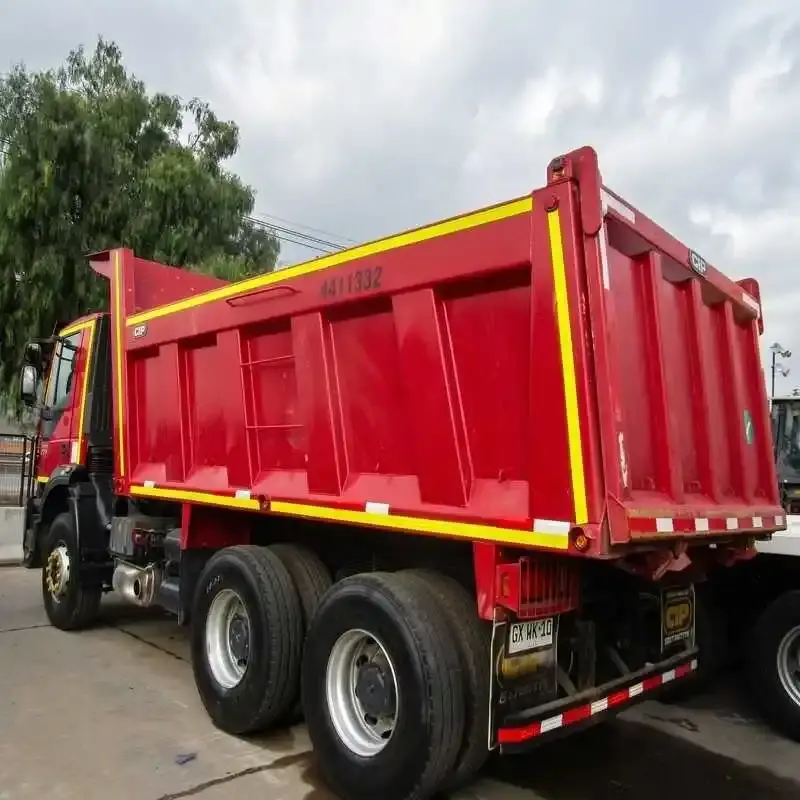 Arriendo de Camión Tolva 14.3 m3 IVECO de 370 HP en SK Rental con cobertura nacional.